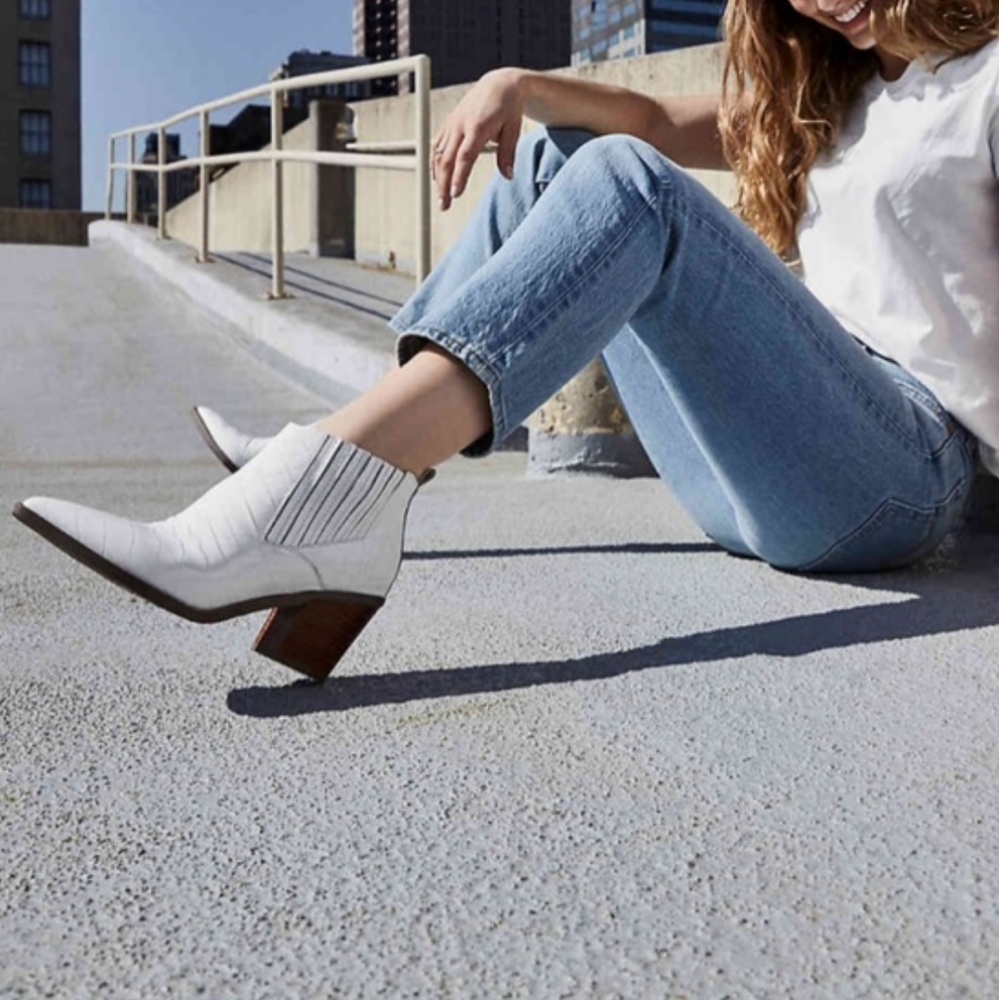 NEW Marc Fisher Rental 2 White Croc Chelsea Boot